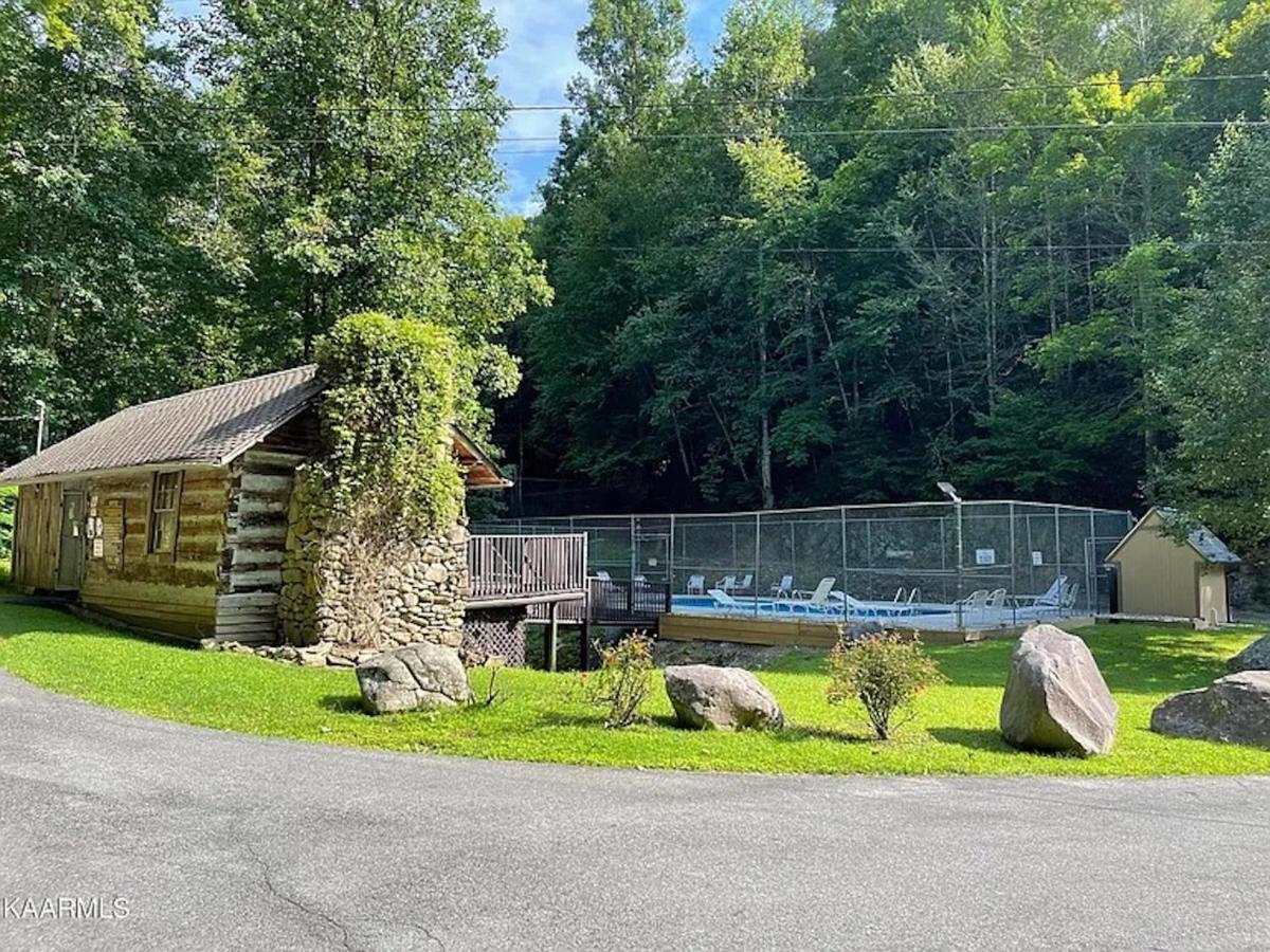Hawks View Gatlinburg Mountain Cabin Exterior foto